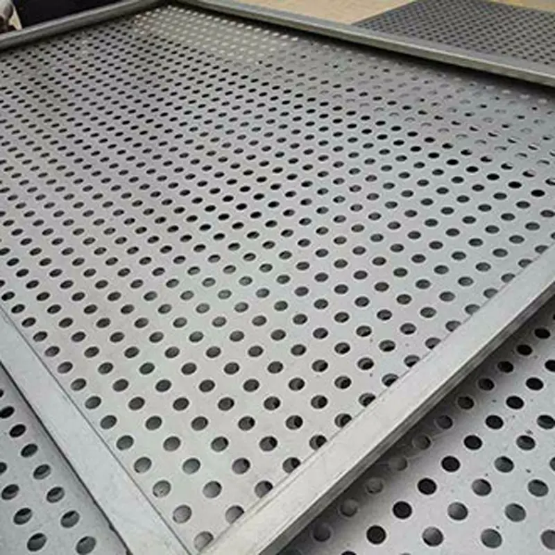 Punching-Sieve-Mesh2.jpg